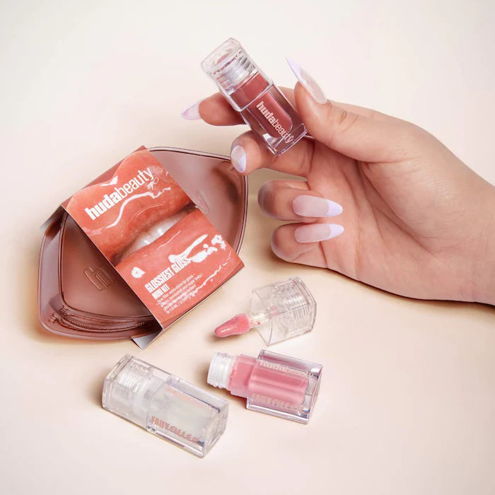 HUDA BEAUTY
Mini Glossiest Lip Gloss Set