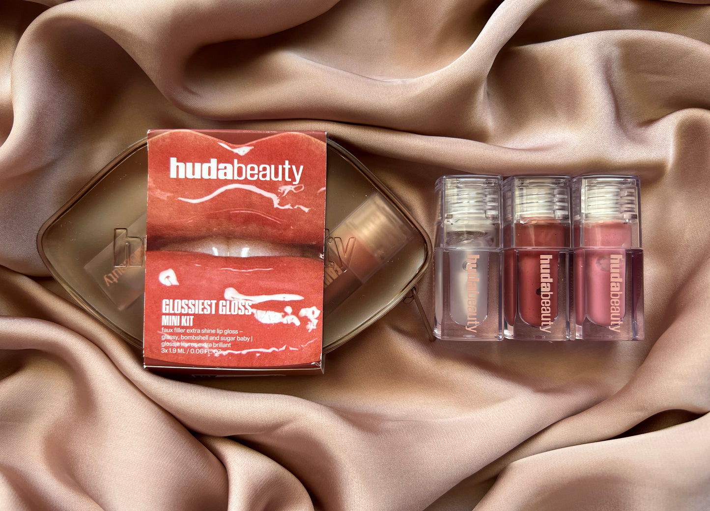 HUDA BEAUTY
Mini Glossiest Lip Gloss Set