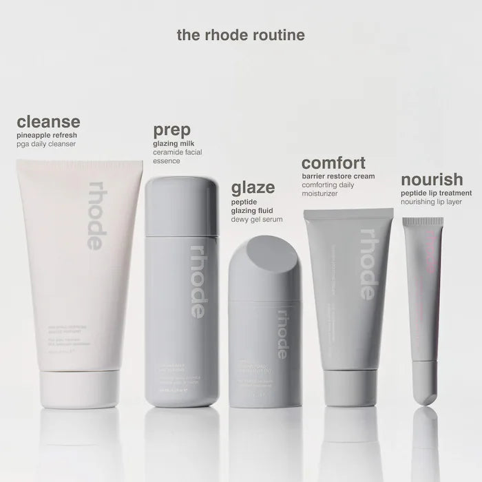 rhode
Glazing Milk Ceramide Facial Essence