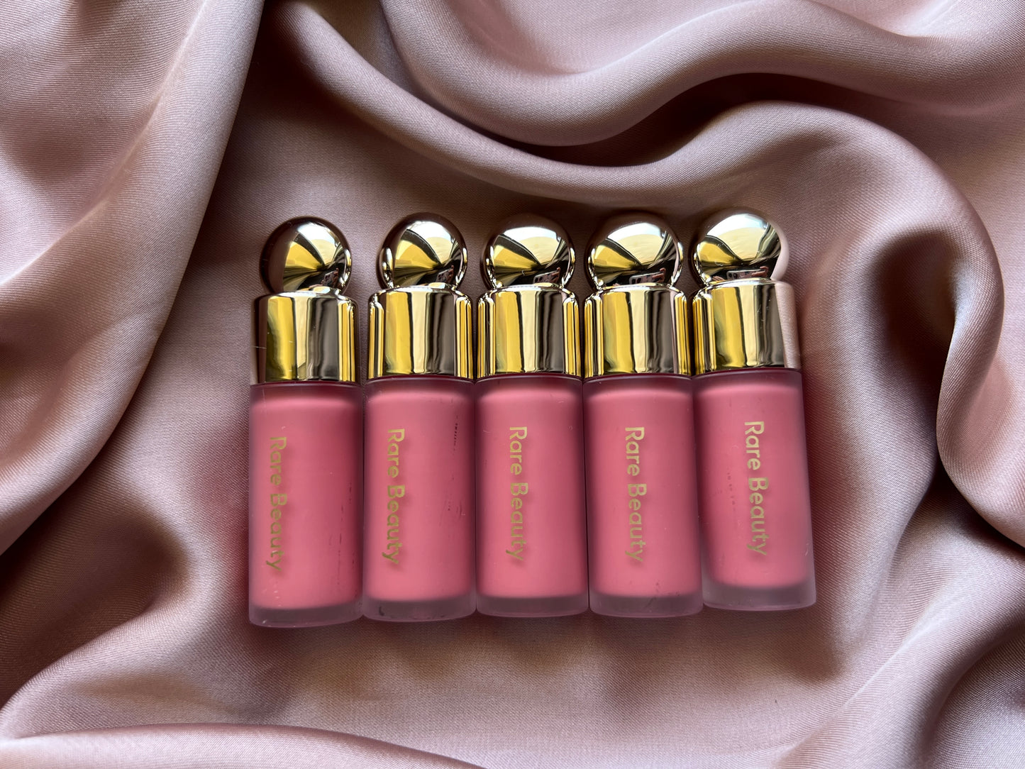 Sephora Favorites
Gleamy Dreamy Makeup Value Set ( Sold seperately )