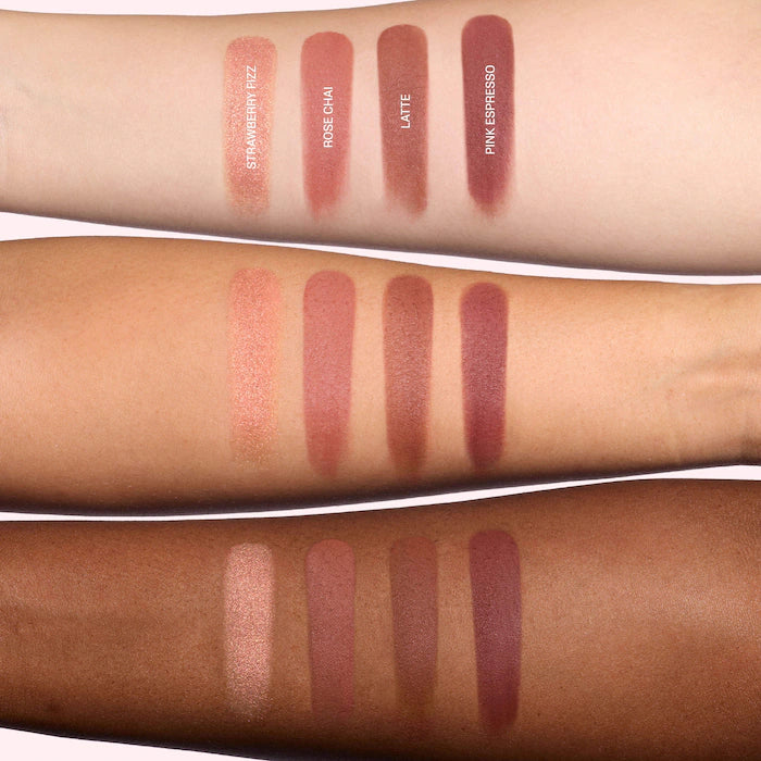 HUDA BEAUTY
Blush Filter Blurring Blushlighters Palette