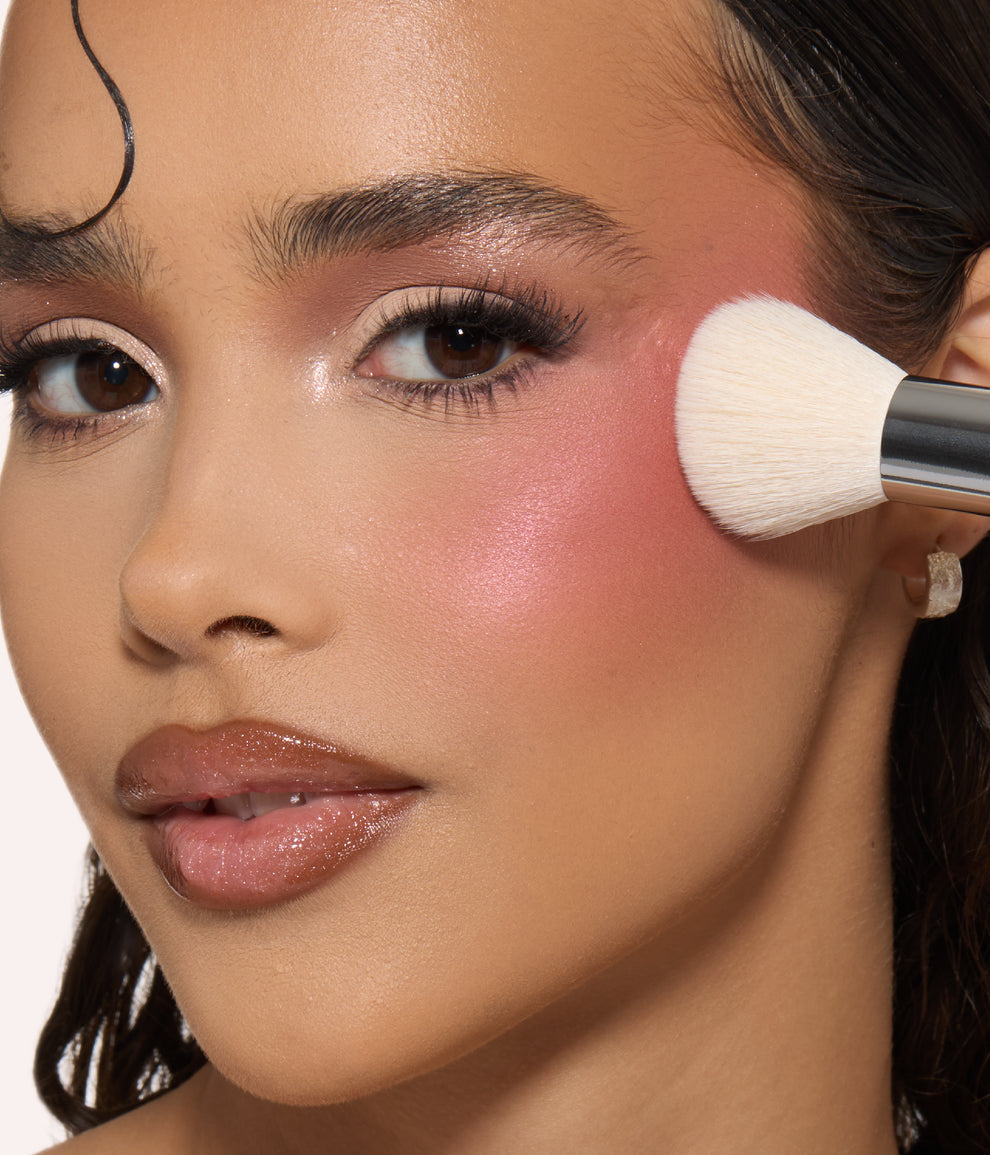 HUDA BEAUTY DIFFUSING CHEEK BRUSH