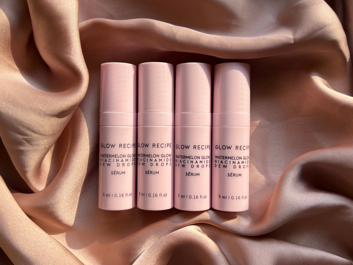Glow Recipe 
Watermelon Glow Niacinamide Dew Drops Serum
