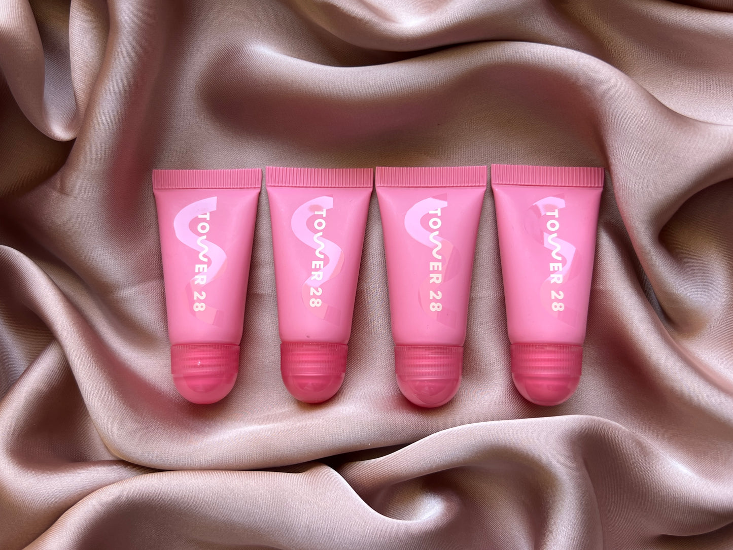 Sephora Favorites 
Gleamy Dreamy Makeup Value Set ( Sold seperately )