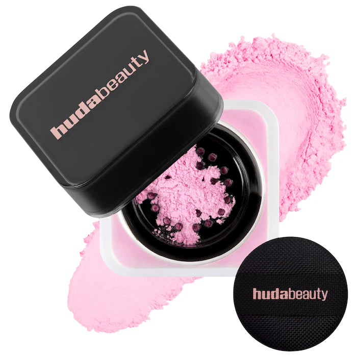 HUDA BEAUTY 
Mini Easy Bake Loose Baking & Setting Powder ( NEW PACKAGING )