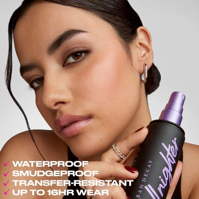 Urban Decay 
All Nighter Waterproof Makeup Setting Spray