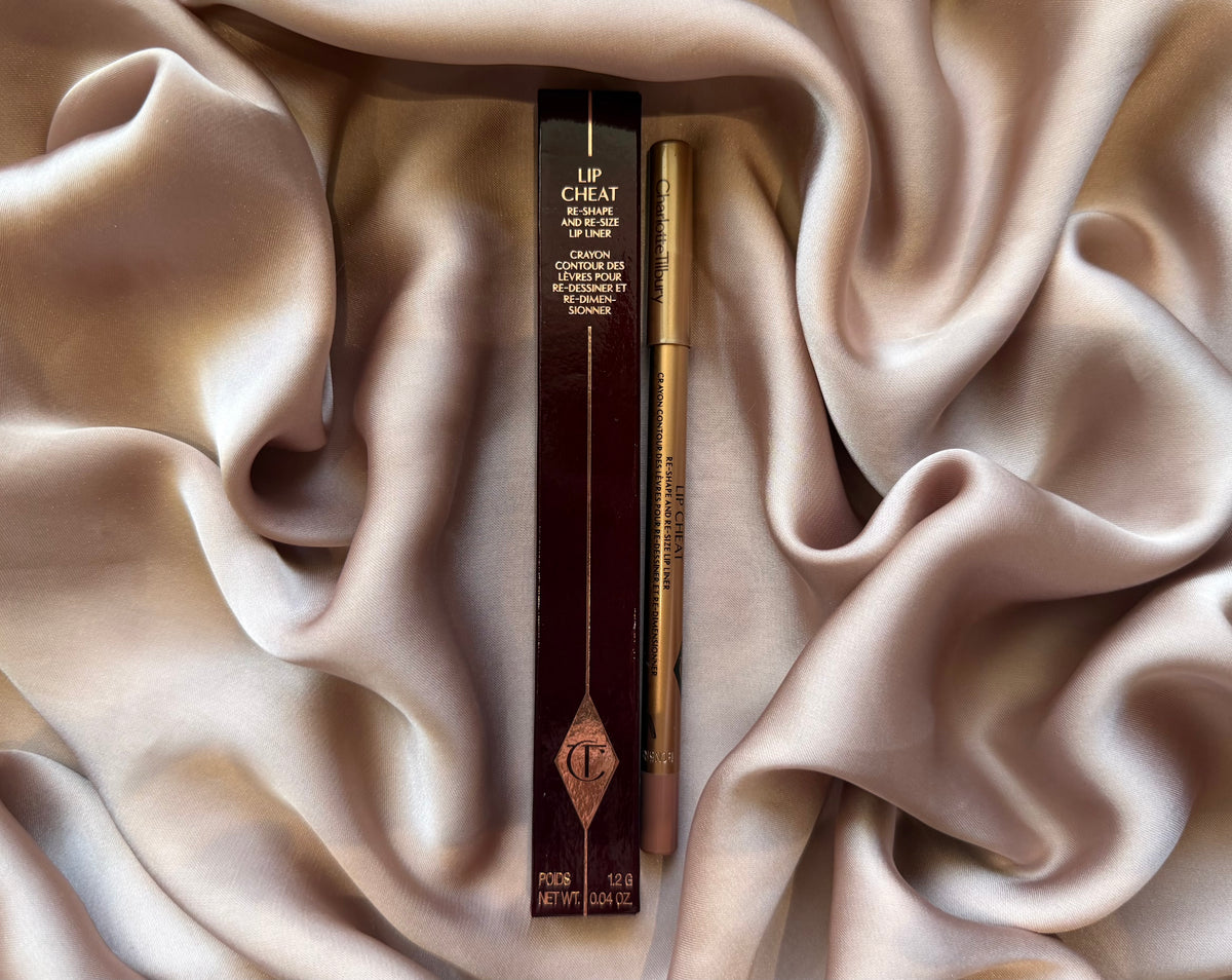 Charlotte Tilbury 
Lip Cheat Long-Lasting Waterproof Lip Liner