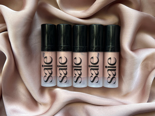 Saie Glowy Super Gel Lightweight Dewy Highlighter