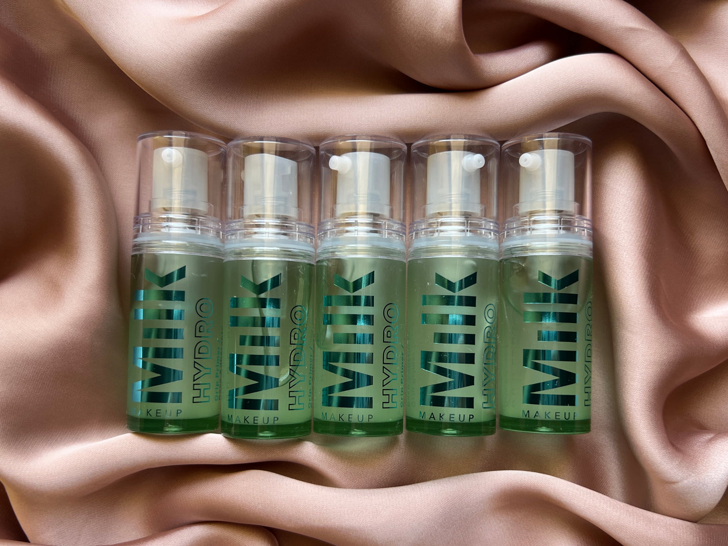 MILK MAKEUP 
Mini Hydro Grip Hydrating Makeup Primer with Hyaluronic Acid + Niacinamide (without packaging)