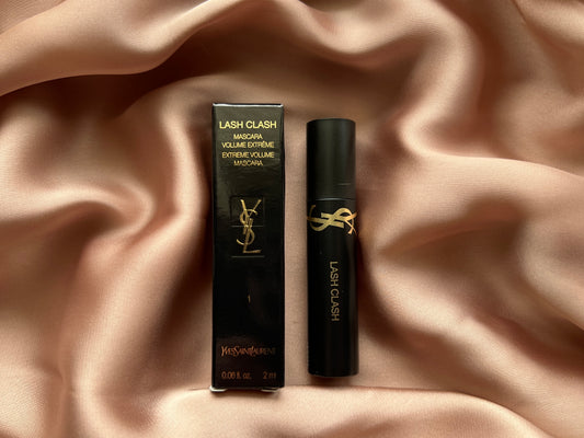 Yves Saint Laurent 
Lash Clash Extreme Volume Mascara