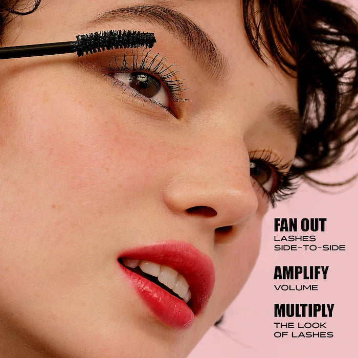 Benefit Cosmetics 
Fan Fest Fanning & Volumizing Mascara