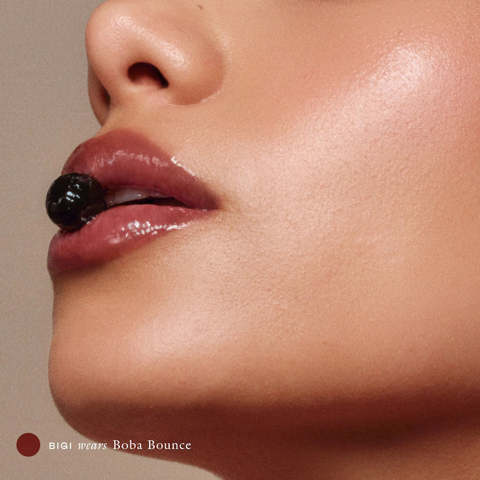 EADEM 
Le Chouchou Exfoliating + Softening Peptide Lip Balm