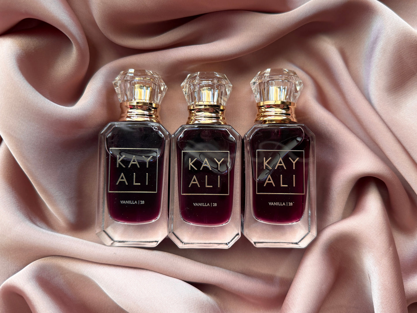 KAYALI 
VANILLA | 28 Eau de Parfum Travel Spray ( Without Packaging )
