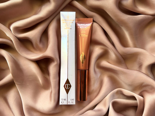 Charlotte Tilbury 
Beauty Highlighter Wand