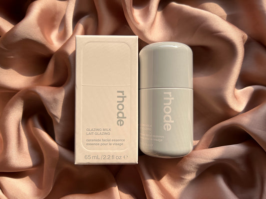 rhode 
Glazing Milk Ceramide Facial Essence