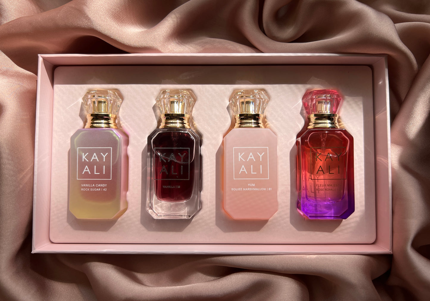 KAYALI 
SWEET OBSESSIONS Mini Perfume Set ( sold seperately )