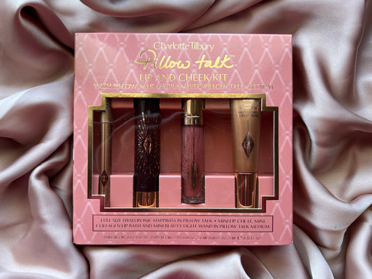 Charlotte Tilbury 
Pillow Talk Iconic Lip and Cheek Secrets Set