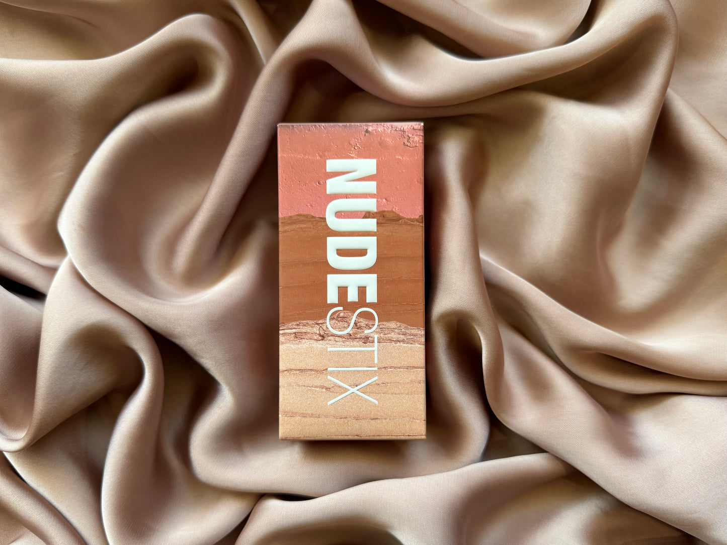 NUDESTIX
Soft & Warm Nudes Kit
