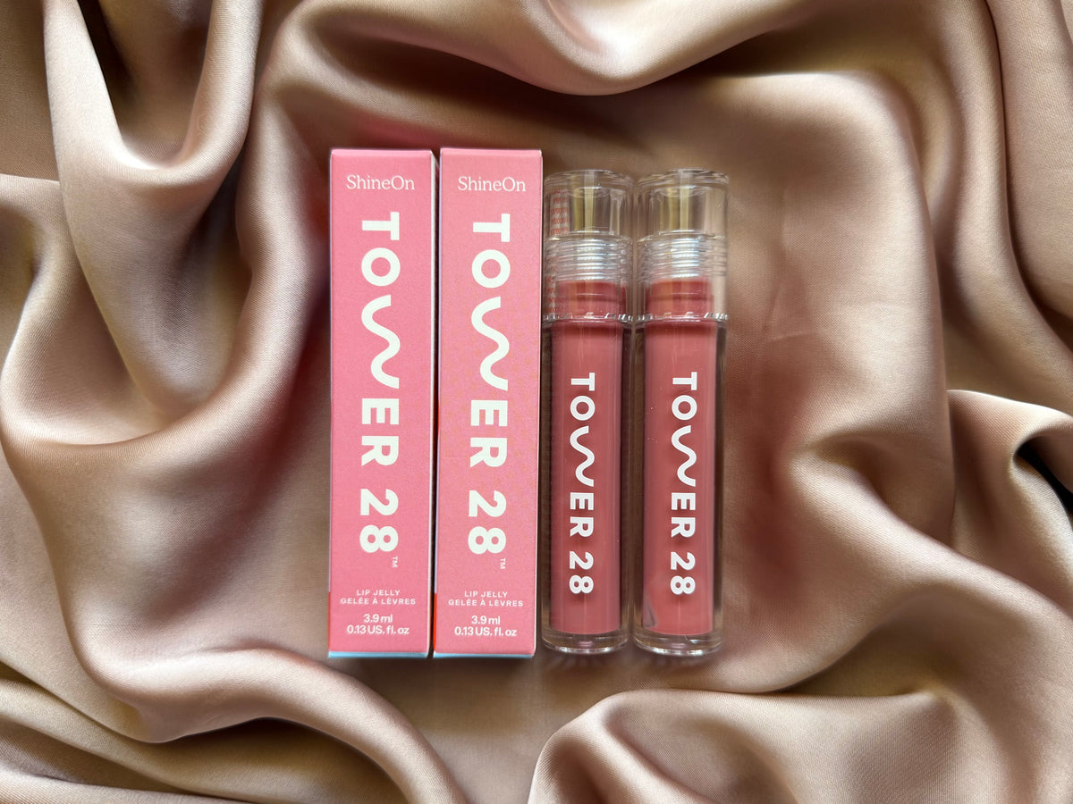 Tower 28 Beauty 
ShineOn Lip Jelly Hydrating Non-Sticky Lip Oil