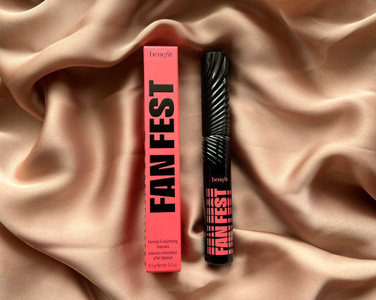 Benefit Cosmetics 
Fan Fest Fanning & Volumizing Mascara