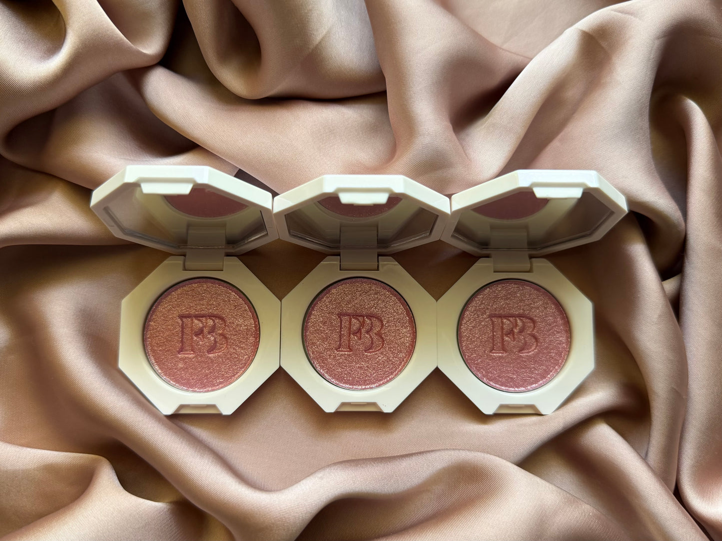 Fenty Beauty by Rihanna
Fenty's Most Want'd: 3-Piece Lip, Face + Eye Kit