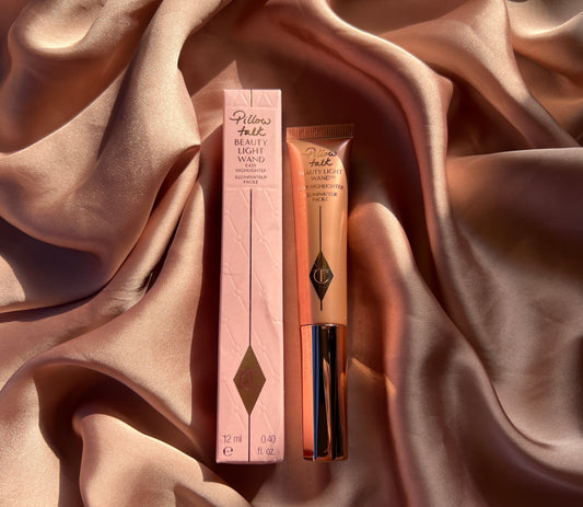 Charlotte Tilbury 
Beauty Highlighter Wand