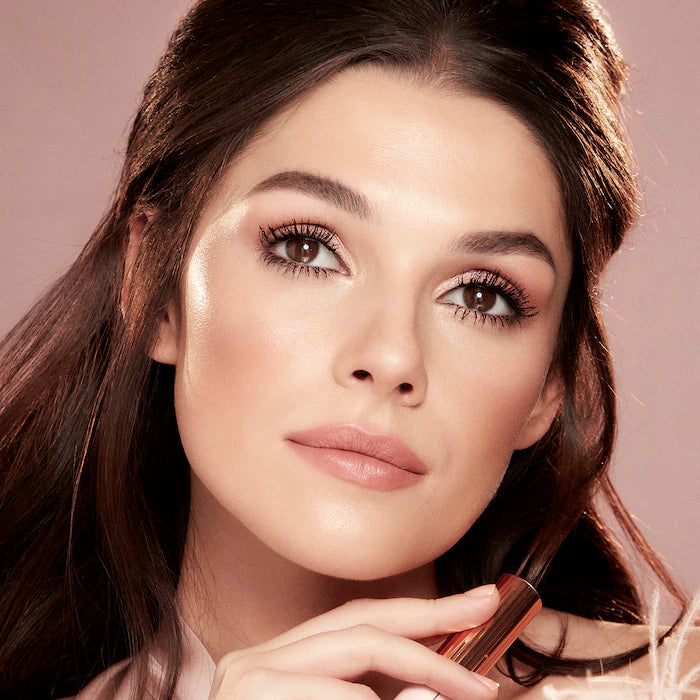 Charlotte Tilbury 
Pillow Talk Push Up Lashes Volumizing & Lengthening Mascara