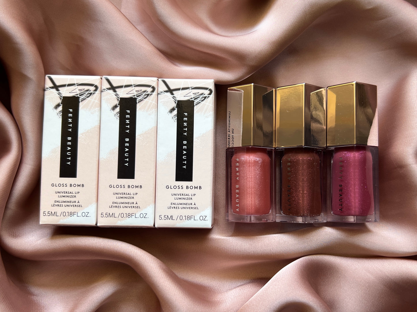 Fenty Beauty by Rihanna 
Mini Gloss Bomb Universal Lip Luminizer